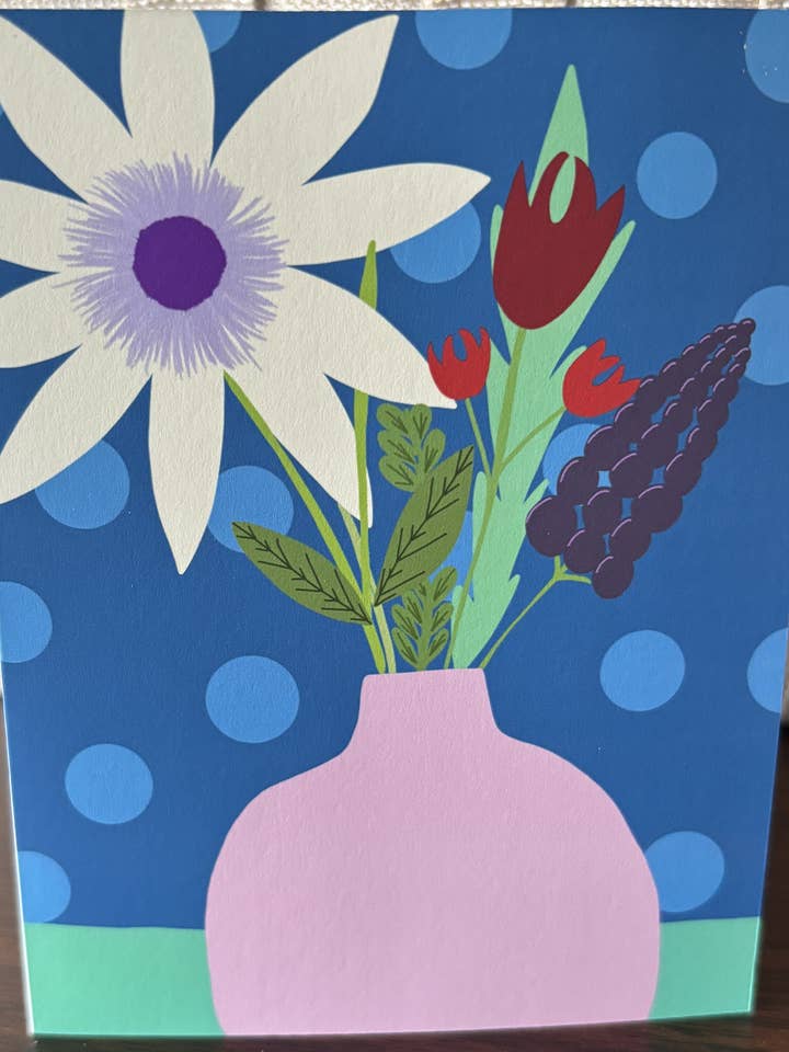 Un autre vase avec des fleurs pour la vente par VanIsleWhimsy