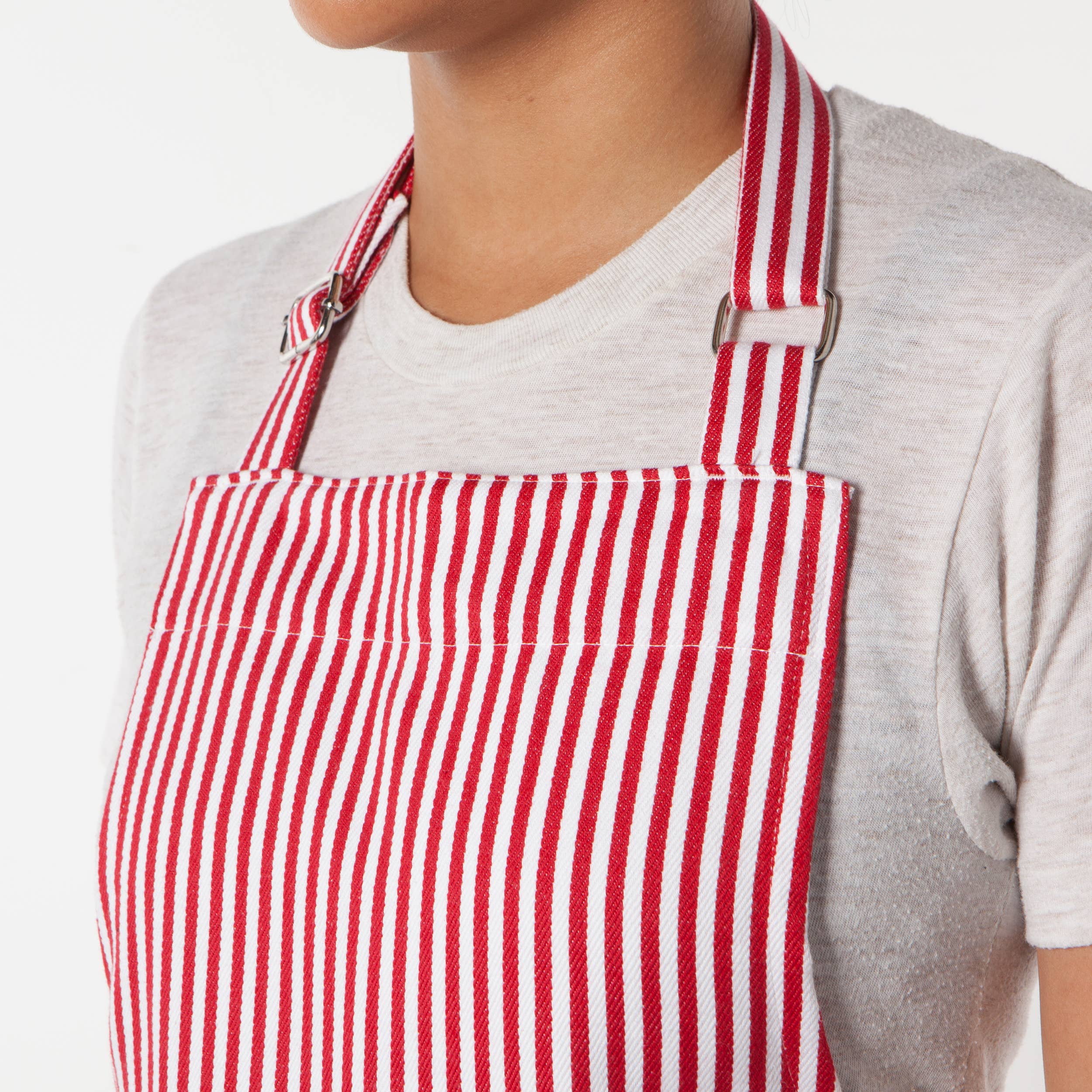 Now Designs by Danica - Wholesale Apron - Narrow Red  Stripe Chef Apron3