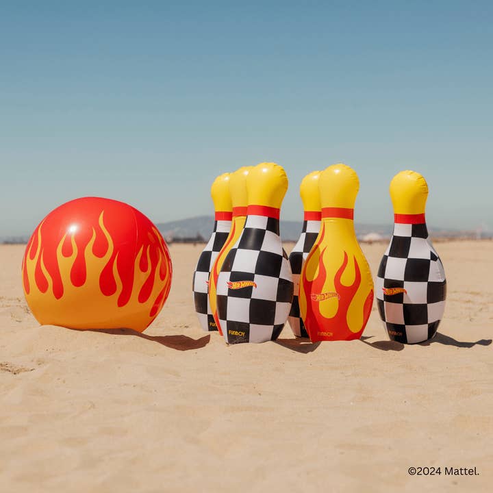 FUNBOY - Wholesale Inflatables - FUNBOY x Hot Wheels Checkered Flame Backyard Bowling Set1