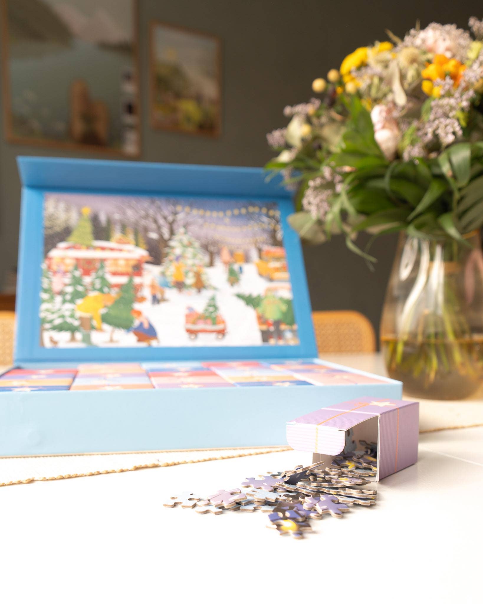 ViSSEVASSE - Wholesale Puzzle - Adult - CHRISTMAS TREE & SNOWFLAKES - Puzzle Calendar 1,000 pieces3