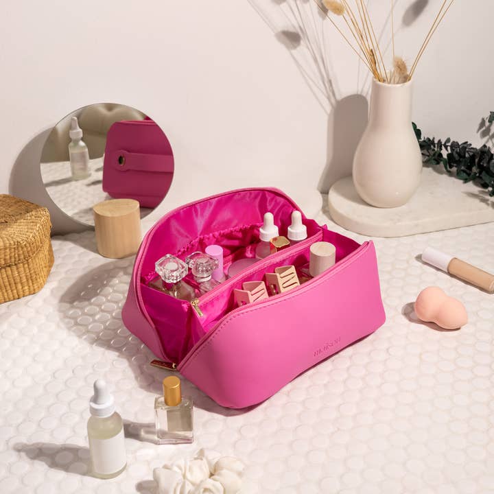 Maison Minimalist - Wholesale Makeup/Cosmetic Bag - SALY | Expandable Travel Makeup Bag4