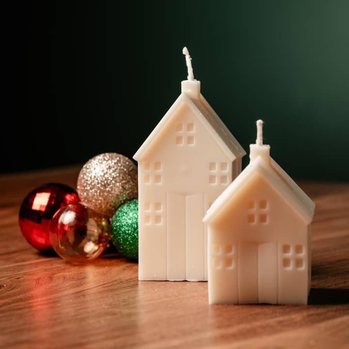 Allure CA - Wholesale Novelty Candle - Christmas - 3D House Candle