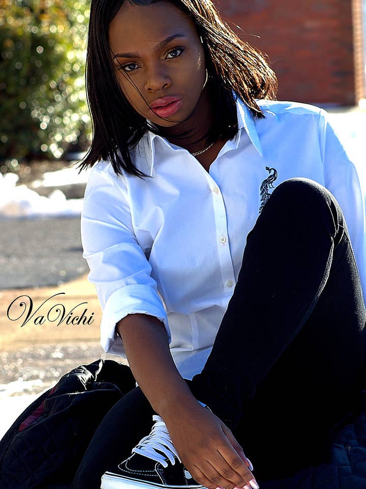 VaVichi Queens Button Up 3/4 Sleeve for wholesale by VaVichi Clothiers