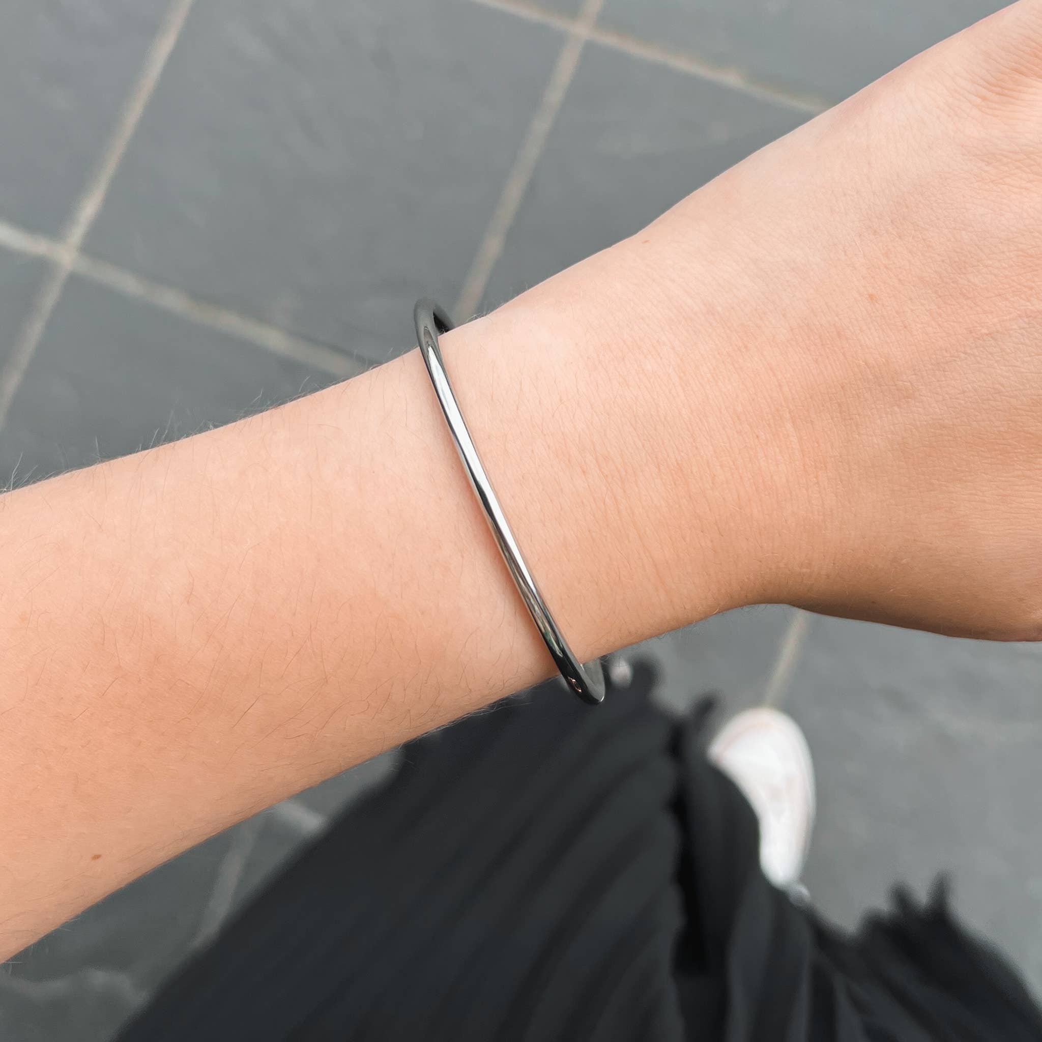 Angiie - Wholesale Band/Stacked Ring - Bangle alone1