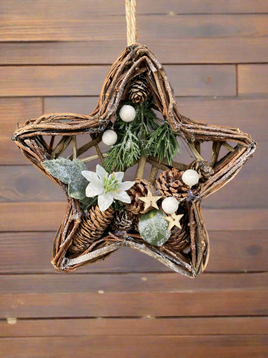 Marissa's Gifts – wholesale Wreath – Handmade Hanging star wreath 25 x 25 x 6cm Christmas/seasonal hanging wreath10