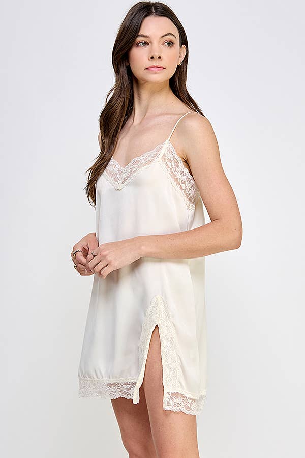 Heart & Hips - Wholesale Dress - Women's - WD48922 - LACE TRIM FRONT SLIT MINI WOVEN DRESS18