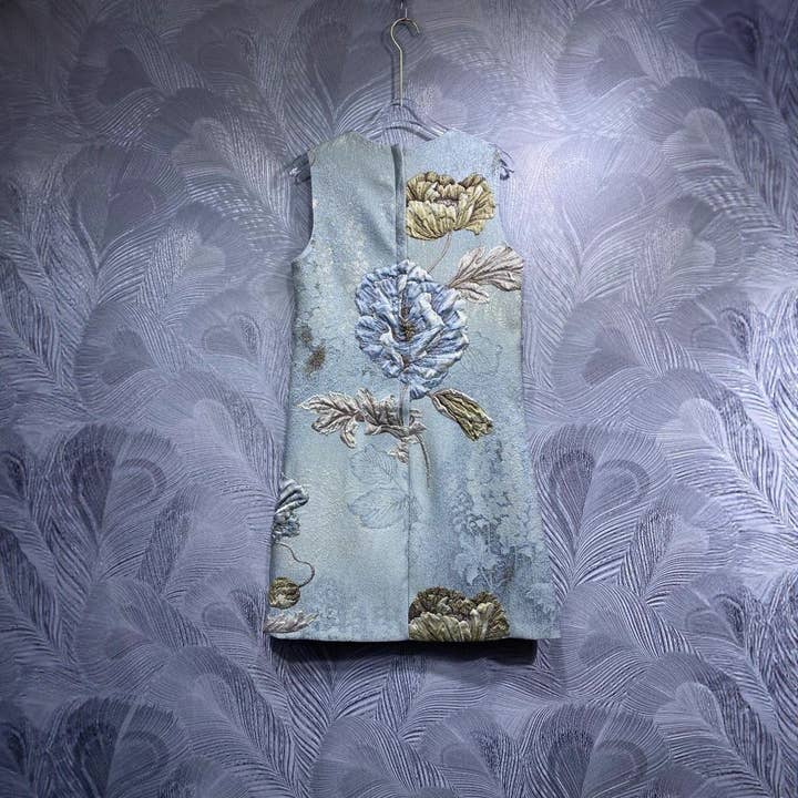 Productseeker - Wholesale Dress - Women's - DR940Y 2025 Elegant Beaded Jacquard Sleeveless A-Line Dress1