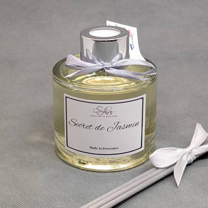 Diffuseur à bâtonnets PREMIUM – Secret de Jasmin | 125 ml pour la vente par Sarl SdG / Souffle de Gaïa