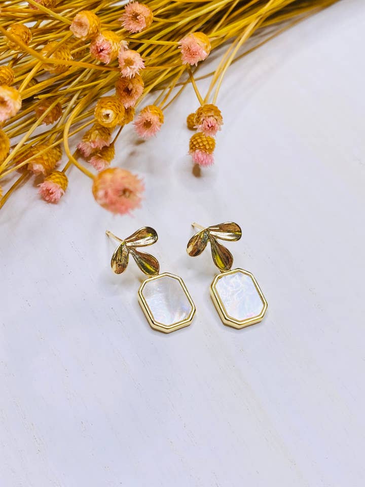 Demi per la vendita all'ingrosso da parte di Grace + Poise Jewelry