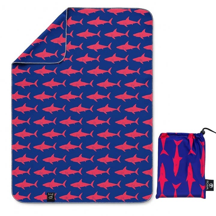 Kids UPF 50+ Beach Towel with Hood for wholesale by ROAM