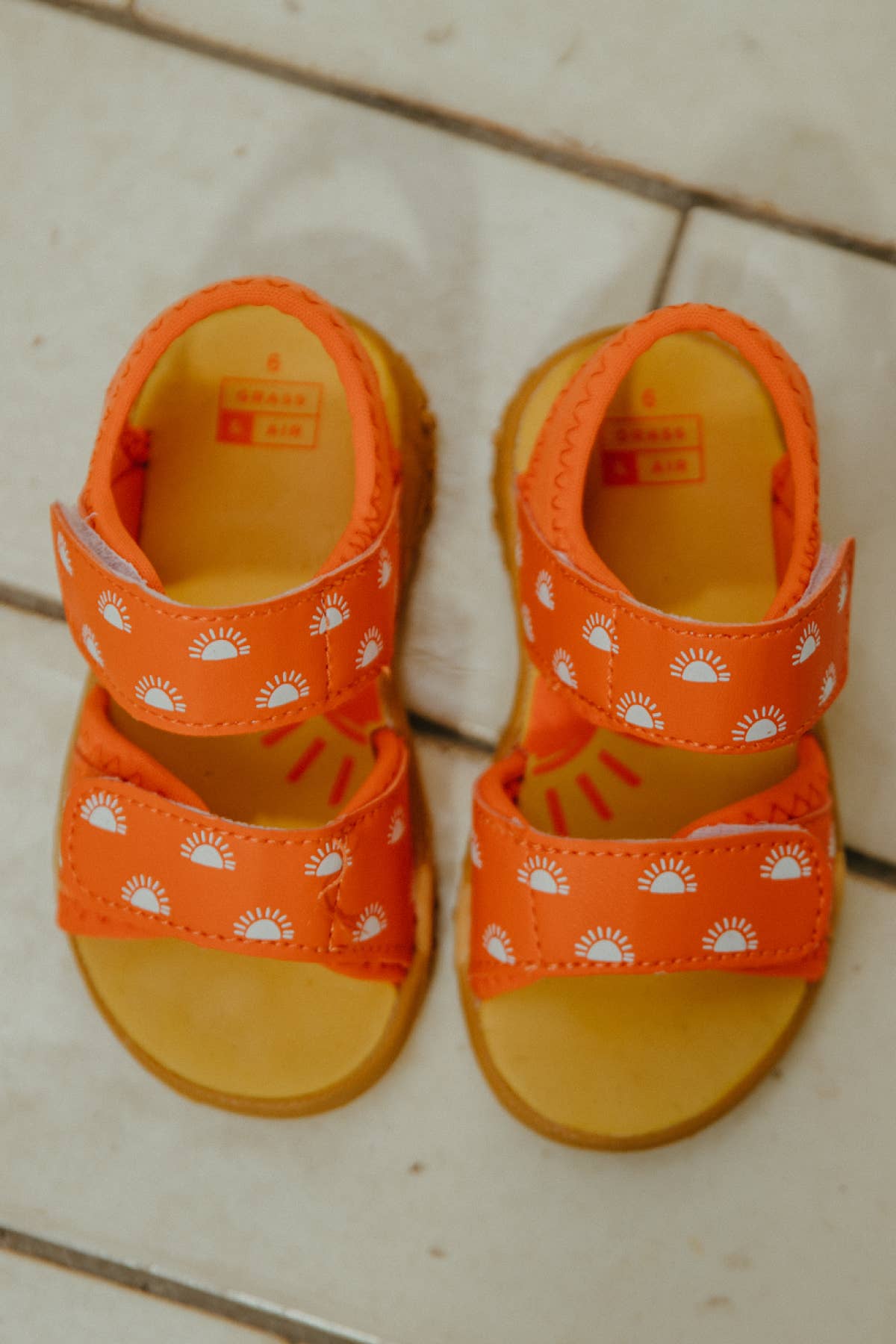 Grass & Air - Wholesale Sandals - Kids - Grass & Air Kids Orange Colour-Changing Sandals9