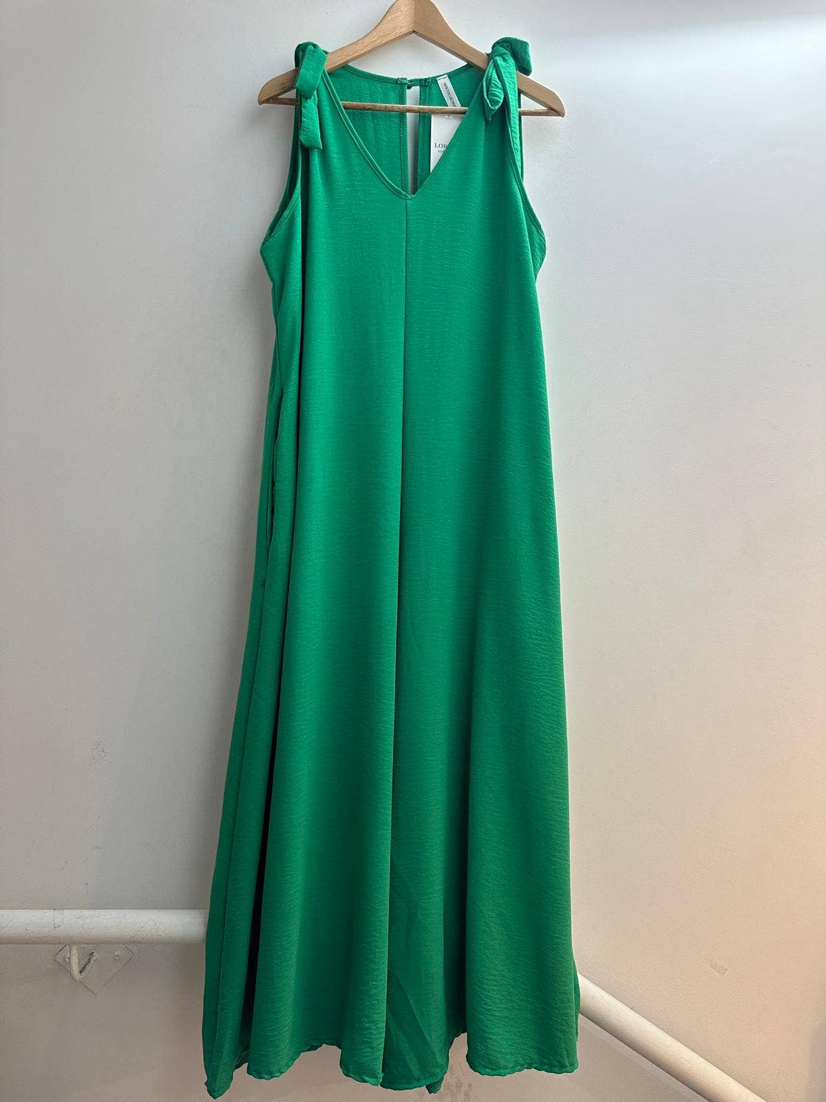 LORIANE - Vente Combinaison – femme - 10816 - COMBINAISON LARGE SANS MANCHE UNI27