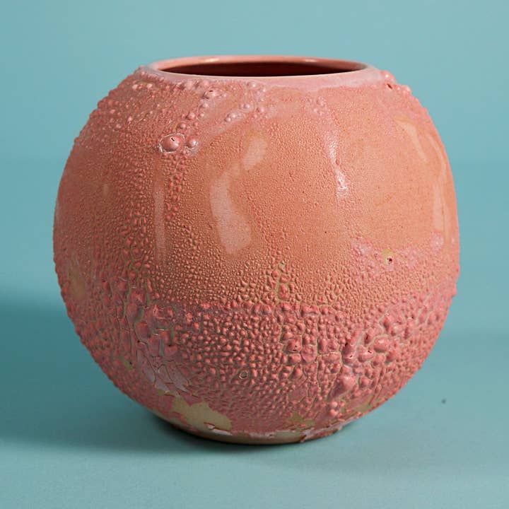 Pompeii Vase - chalcedony pink for wholesale by MENA FUECO studio