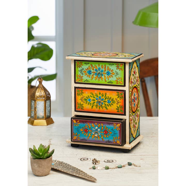 Namaste - Venta al por mayor Joyero/organizador de joyas - Cómoda Manya de 3 cajones pintada a mano2