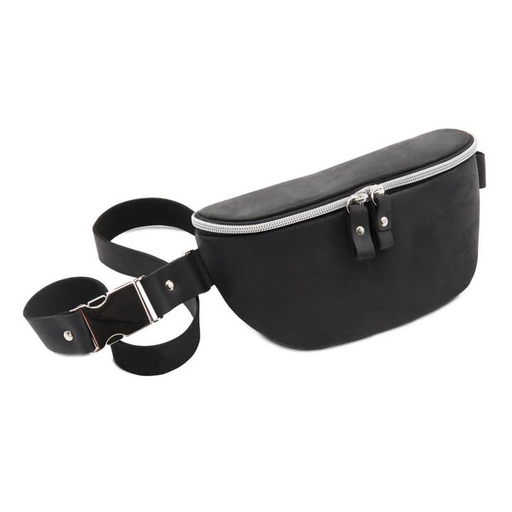 THEWO | ”Alex” vintage läder bodybag för wholesale av Thielemann Leather Manufacturer