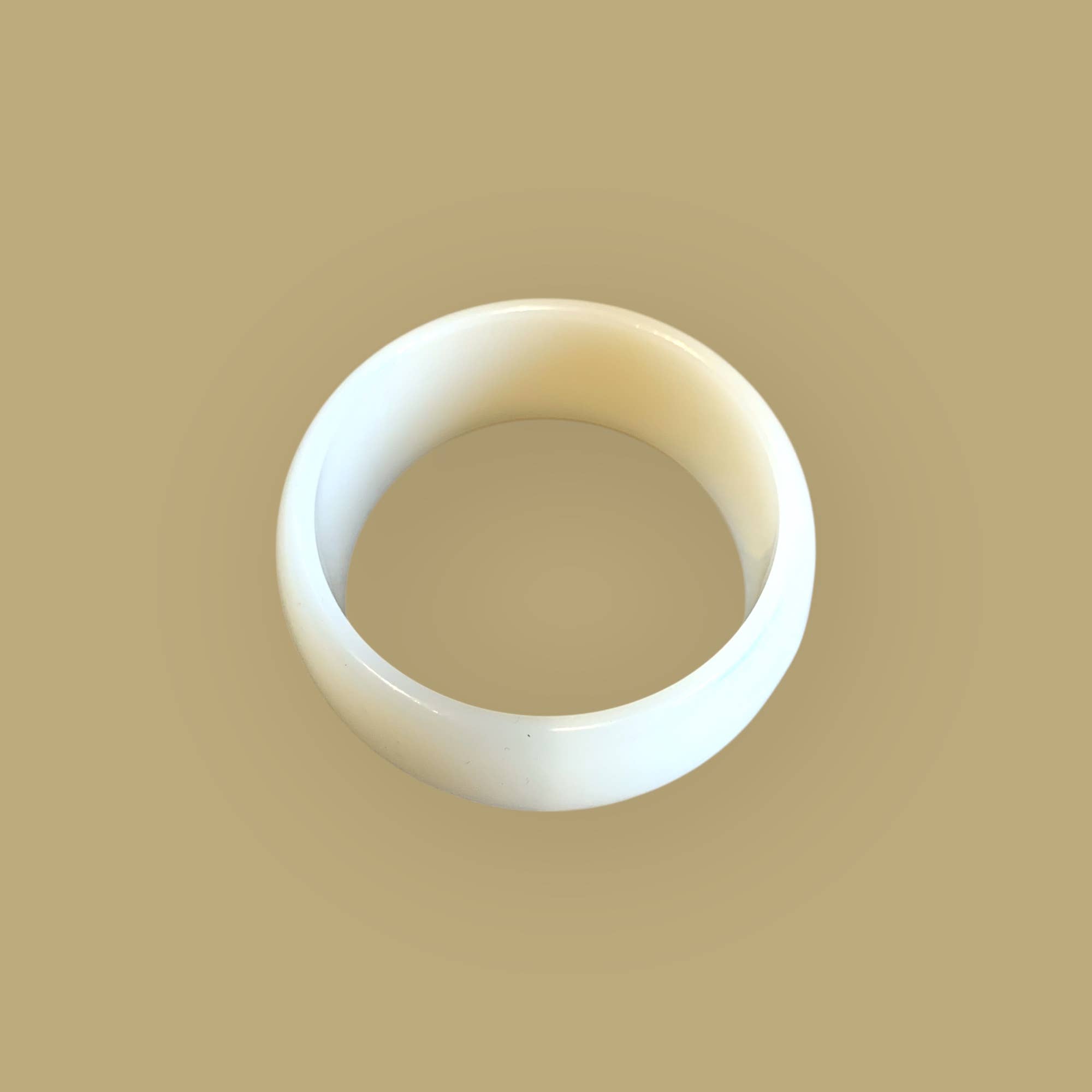 agathe & cocö – wholesale Bangle bracelet – Ecru GM Bangle - Cellulose Acetate1