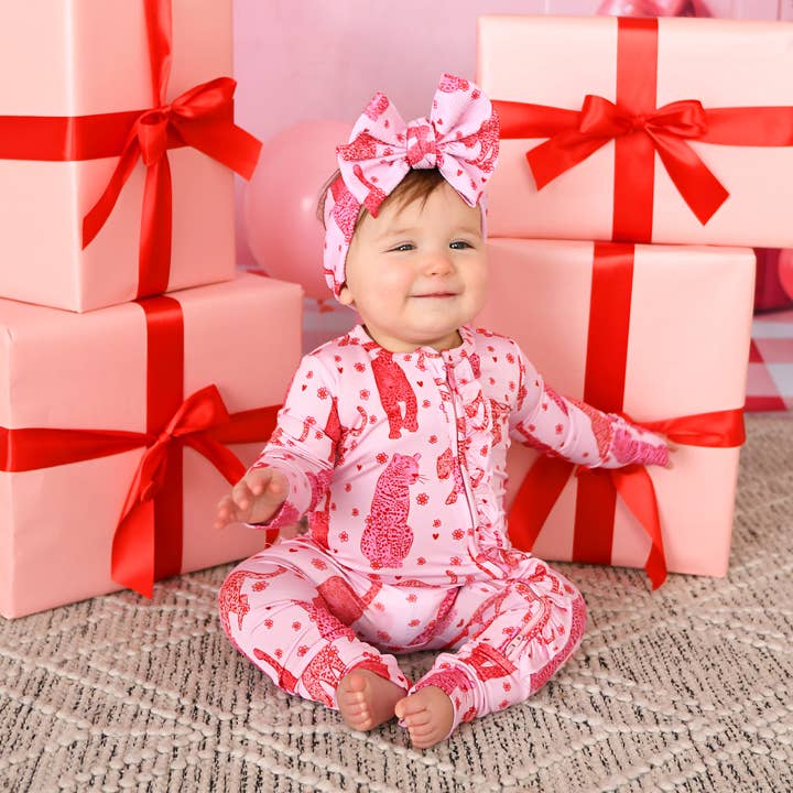 Gigi and Max – Engroshandel Romper - Baby – Cambrie RUFFLE ZIP Valentinsdag Bambus 1ST To-vejs Lynlås8