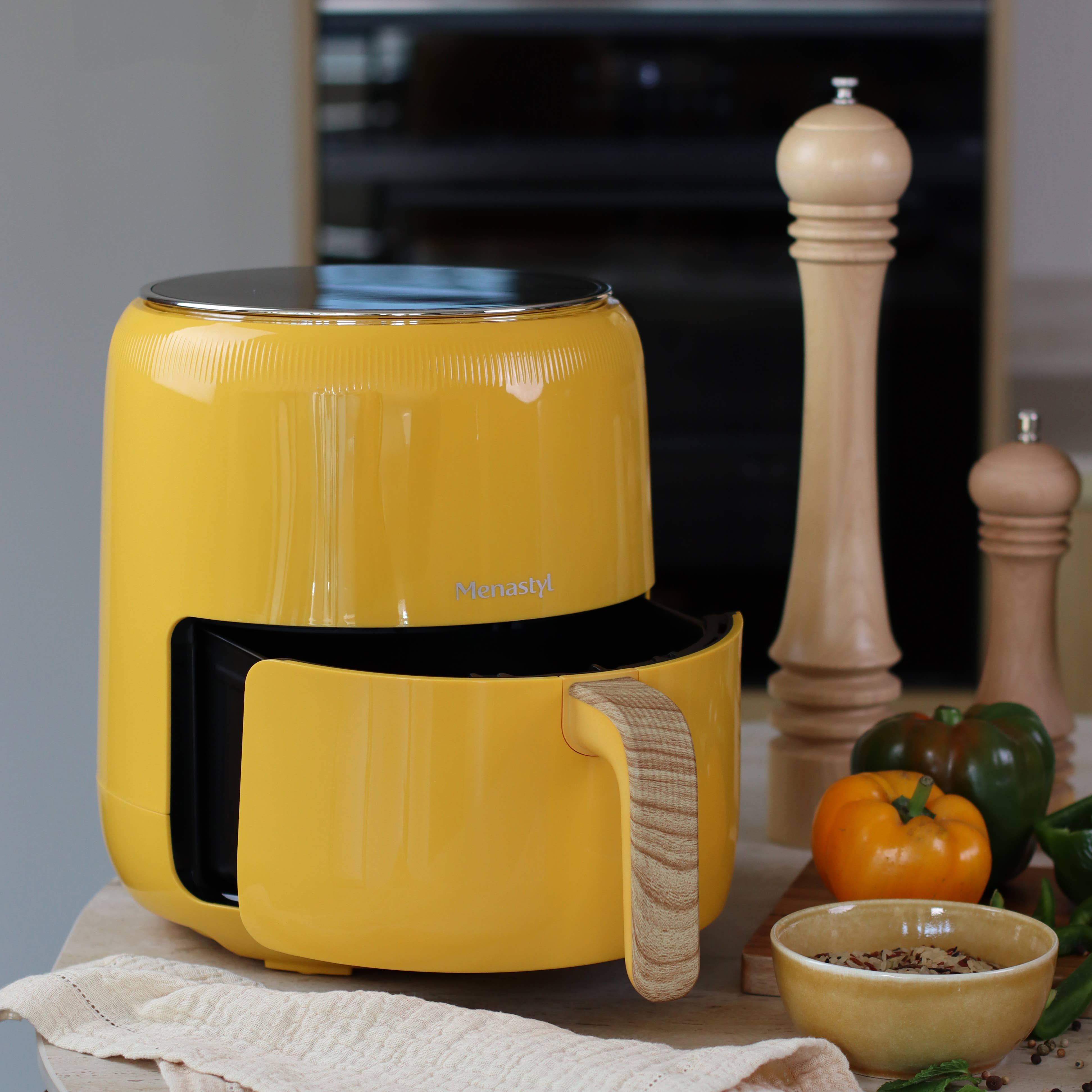 Menastyl - Wholesale Kitchen Appliance - Oil-free fryer 4.5 L colorama saffron wood-effect handle2