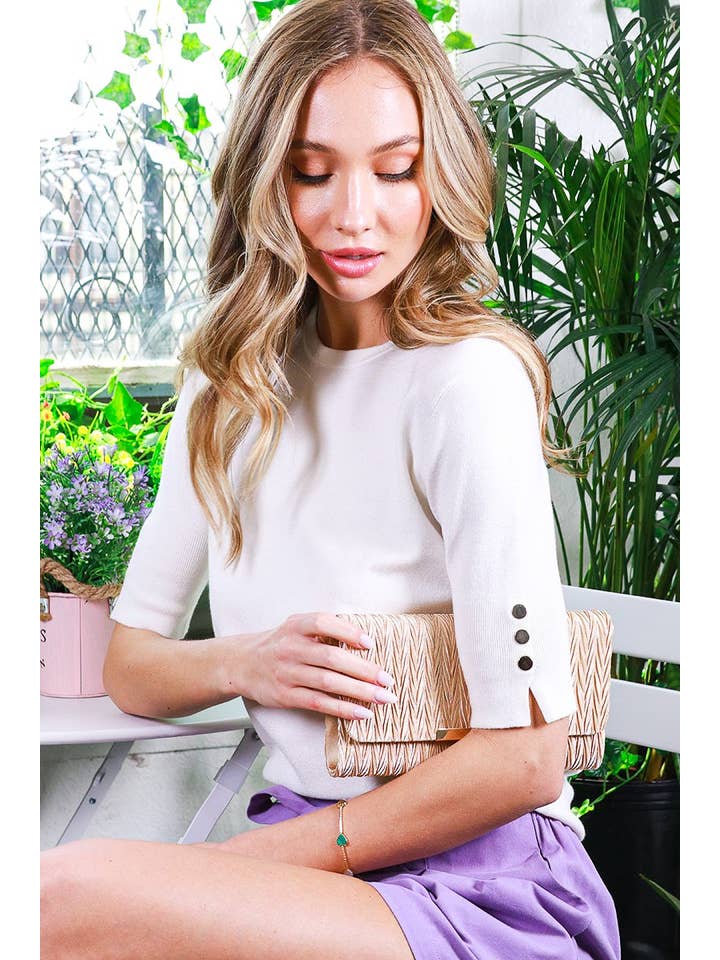 Vine & Love - Wholesale Knit Sweater - Women's - Crew Neck Short-Sleeve Button Detail Sweater Top VT81653-