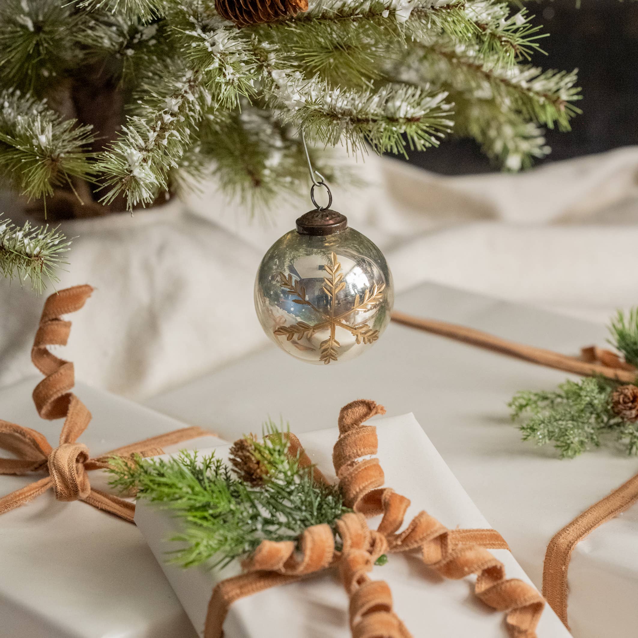 Ragon House - Wholesale Ornament - 3" SILVER KUGEL ORNAMENT W/ GOLD SNOWFLAKE0