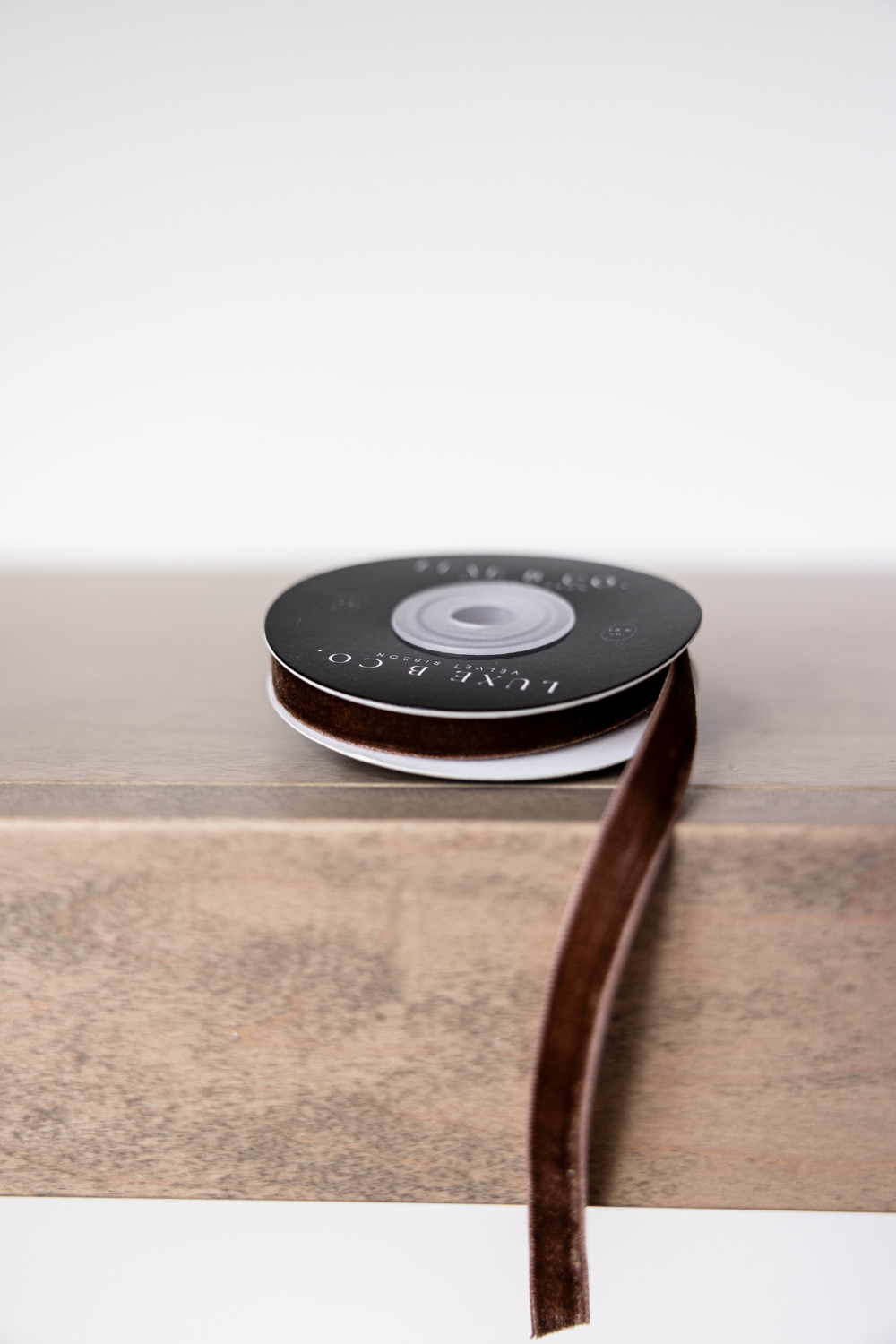 Luxe B Co - Wholesale Ribbon - Gift Wrapping - Ribbon Brown Velvet Christmas Decor Luxe B Co.4