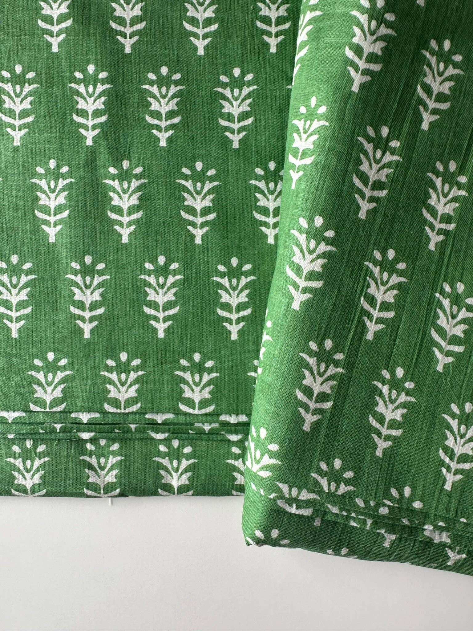 The Indian Bazaar – Engroshandel Nederdel - Dame – Lagdelt Nederdel - Boho Sigøjner Nederdel - Grøn Fred Bloktryk3