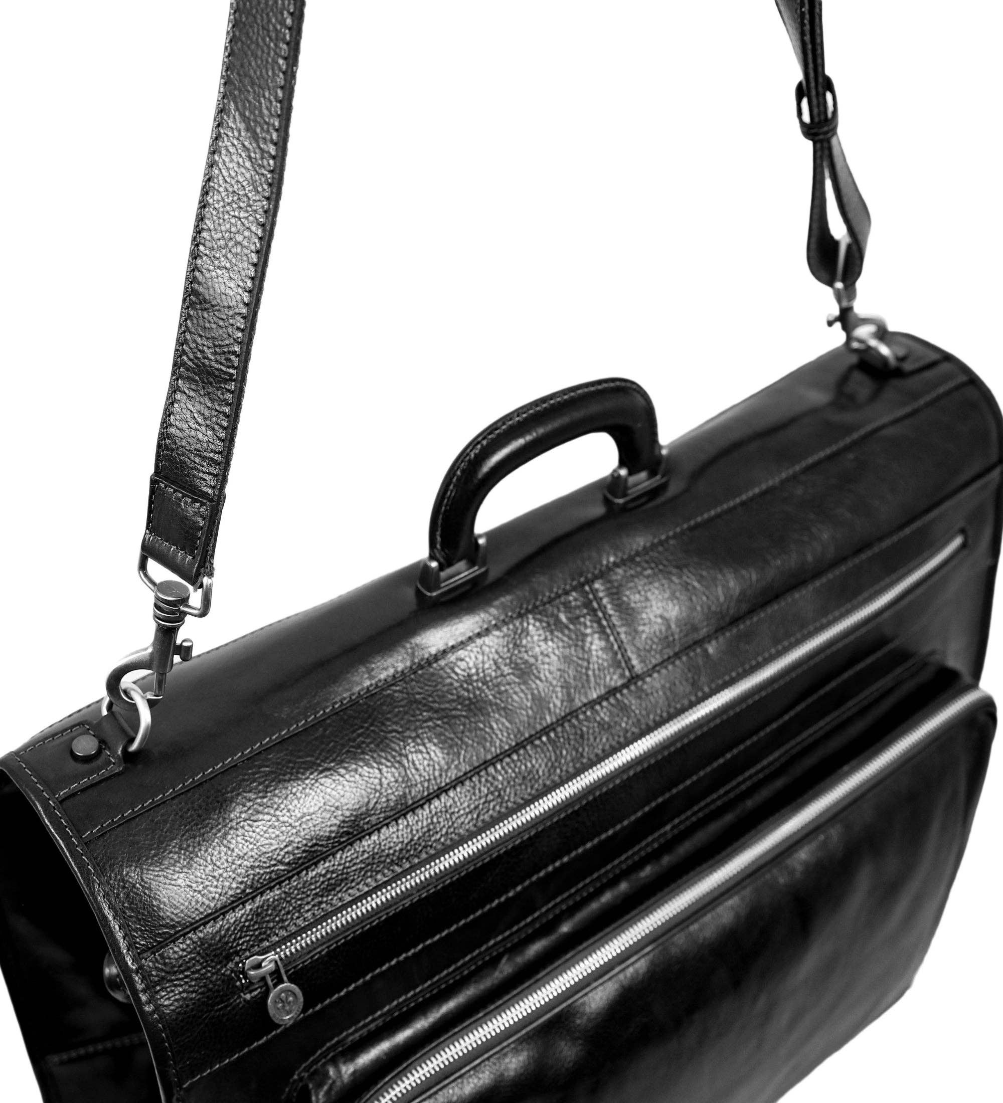 Time Resistance – wholesale Garment bag – unisex – Leather Garment Bag - The Big Sleep26