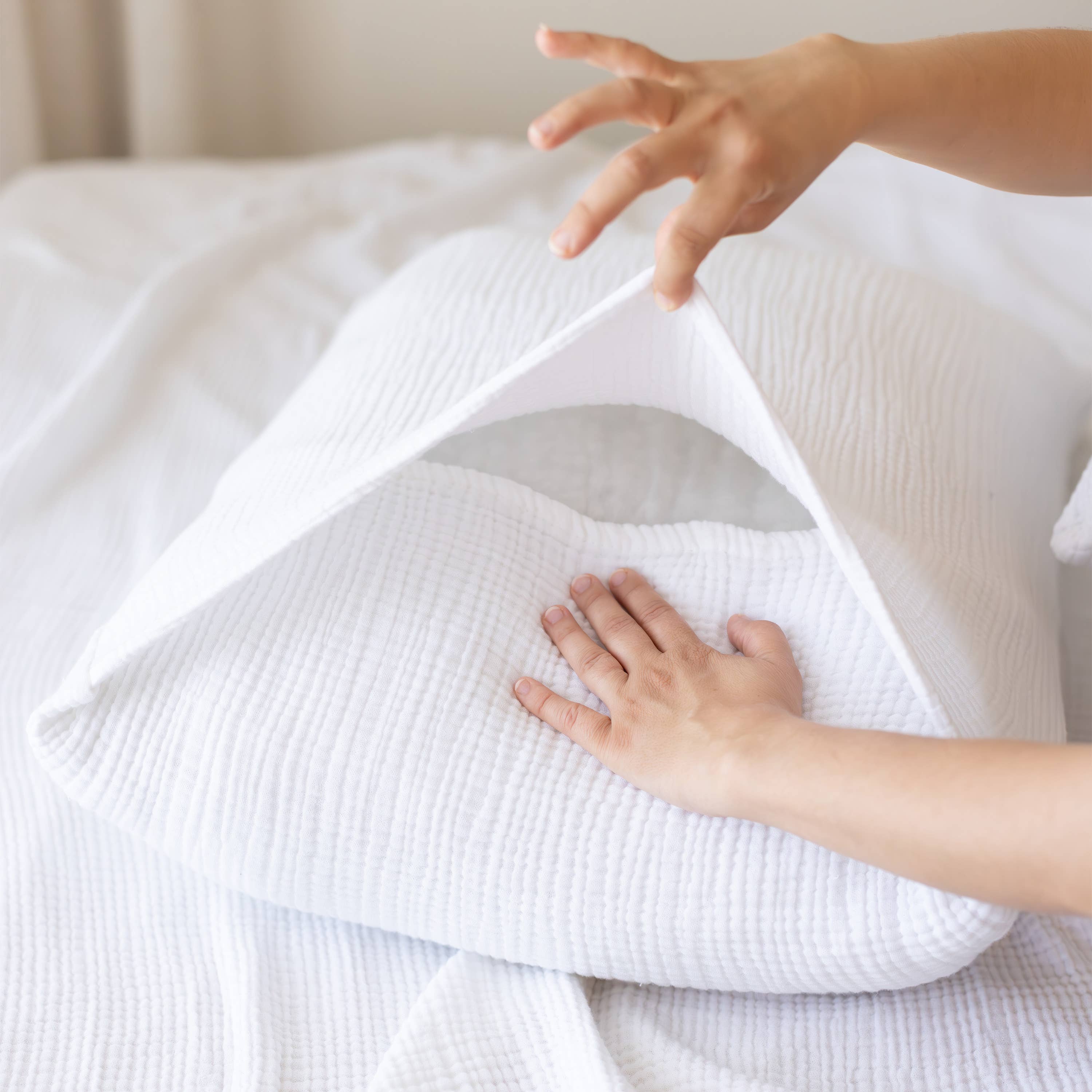 Vivamaison - Vente Plaids - Couvre-lit en mousseline frangé 100 % coton doux, 4 couches premium23