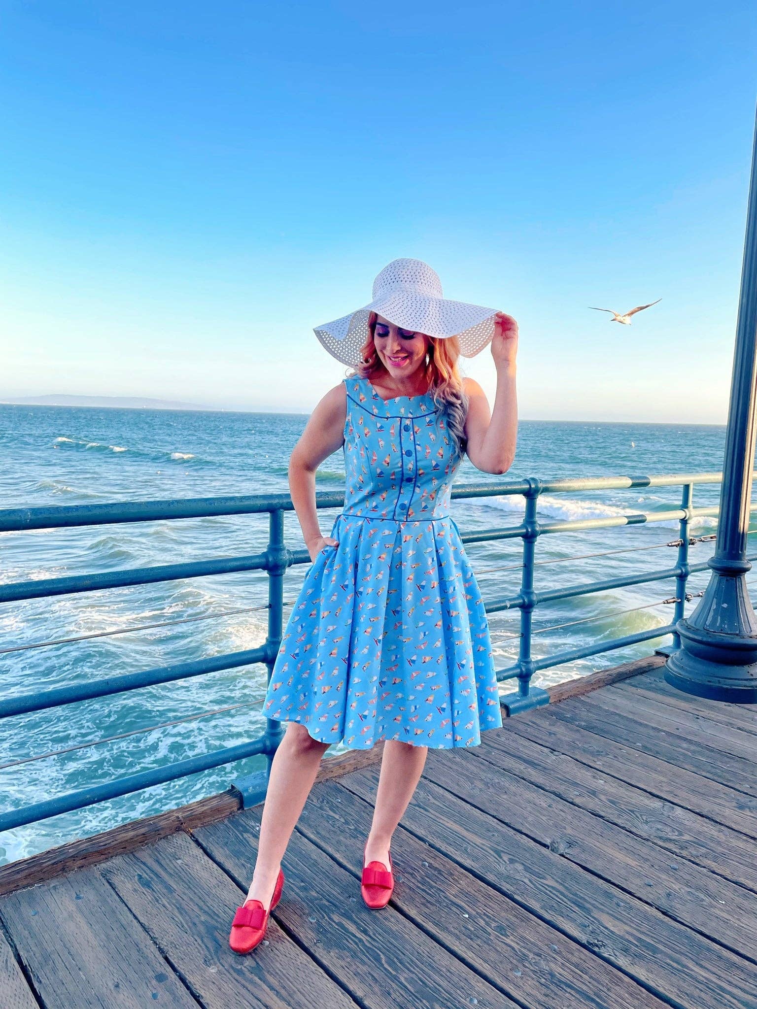 Retrolicious – wholesale Dress – Women's – Elizabeth Dress in Windsurfer2