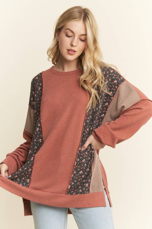 HEIMISH – wholesale Tunic – Women’s – ET7988-11 SOLID AND FLORAL URBAN RIB CONTRAST TOP10