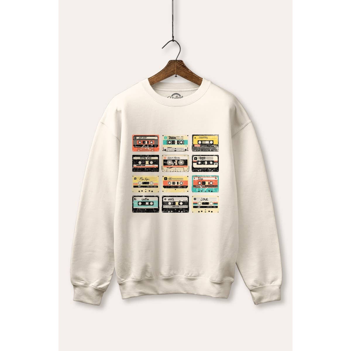 VINTAGE POINT USA – wholesale Graphic sweatshirt – Women’s – VINTAGE CASETTE TAPES GRAPHIC FLEECE SWEATSHIRT2