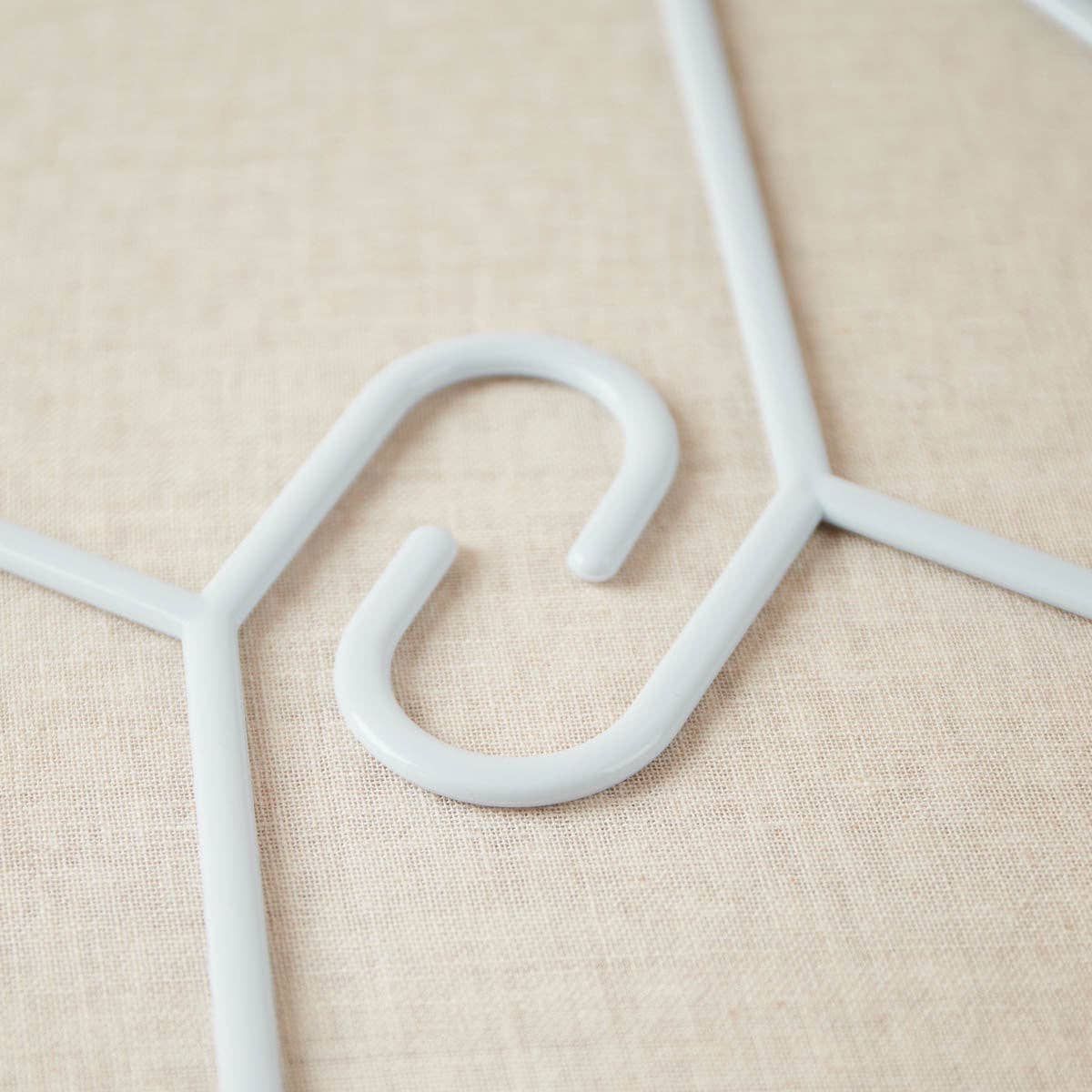 Bieco Spielwaren - Wholesale Clothes Hangers - Hanger 8-piece set misty blue2