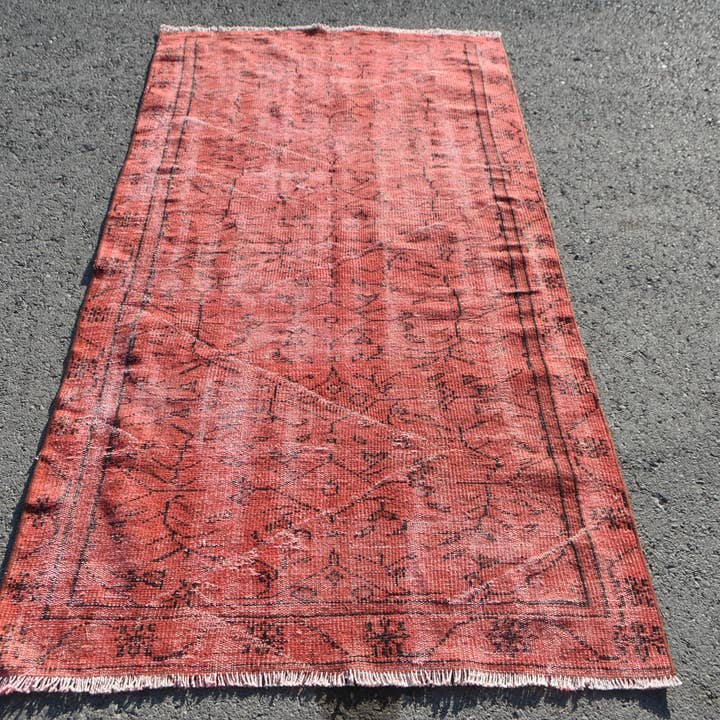 Vintage röd och svart lapptäcke matta, handgjord 3,6x7,4 ft för wholesale av Vintage Rugs Loom