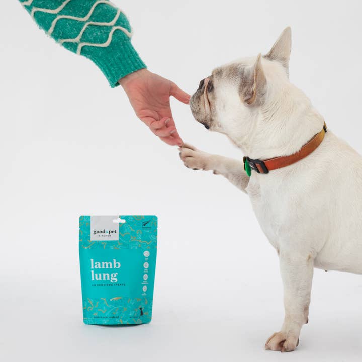 Good Pet Kitchen - Wholesale Pet Treats - Dog - Lamb Lung Air Dried Dog Treats 1.4oz