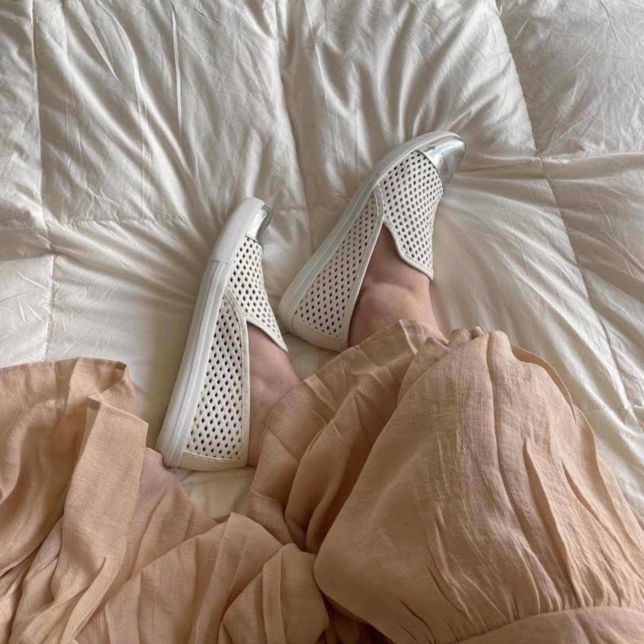 Jibs - Wholesale Slip On Sneakers - Women's - Slim Soft White + Silver6