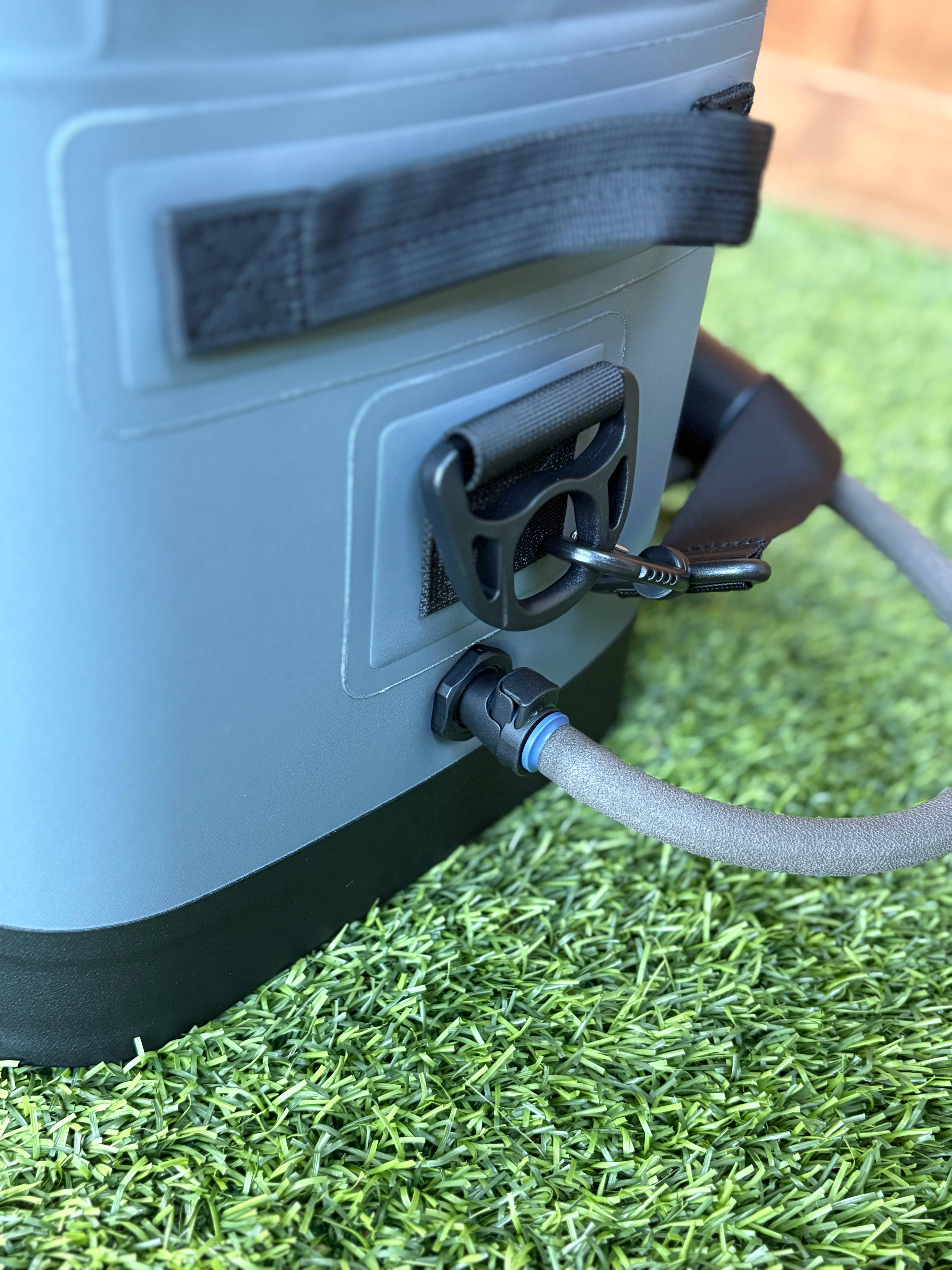 Bevvybox - Venta al por mayor Nevera portátil/bolsa de refrigeración - BevvyBox - Enfriador de Cócteles6