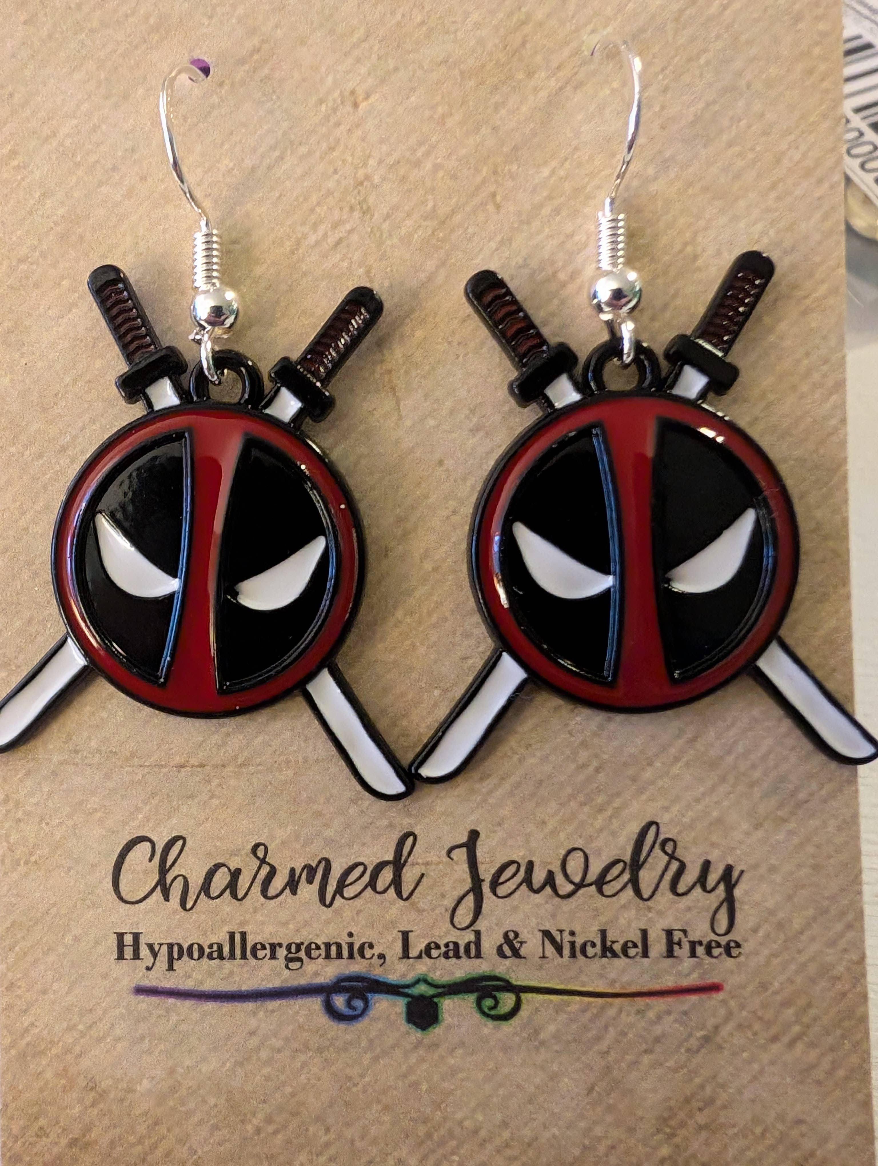 Con-Quest Crafts - Wholesale Jewelry Set - Superhero& Comic Inspired Earrings, Necklaces & Zipper Pulls1