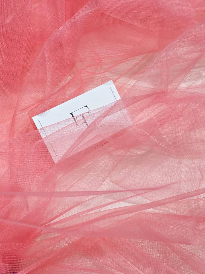 Tecido Tule Rosa Salmão Escuro 118" de Largura por Metro por atacado de Lace To Love