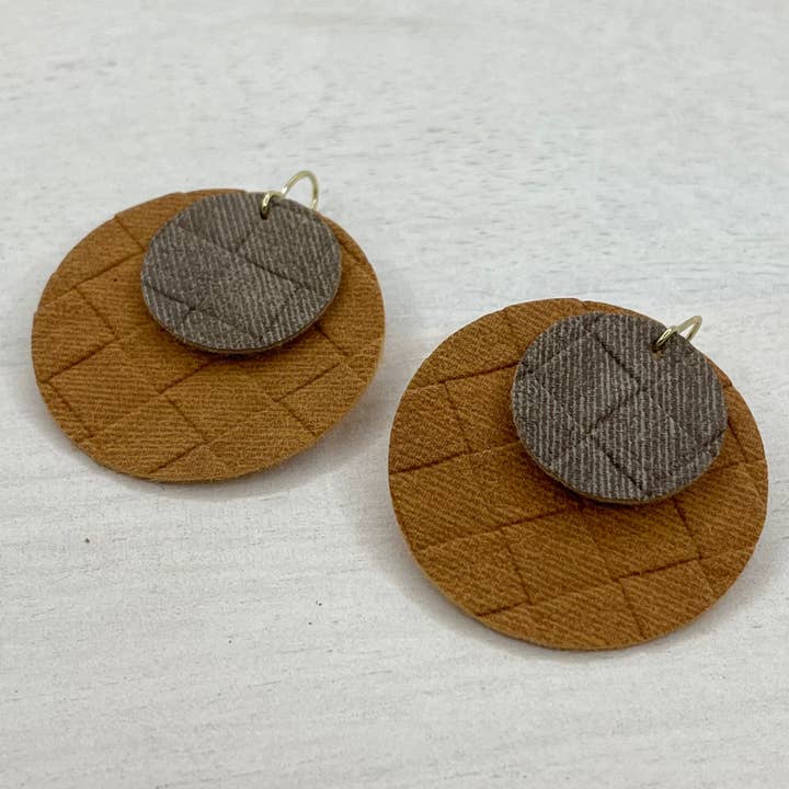 Orecchini Eclipse - Grigio/Marrone per la vendita all'ingrosso da parte di Love & Dot