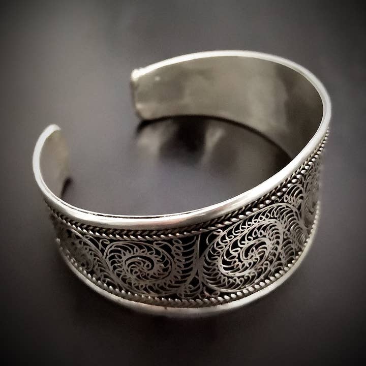 Bracciale Tibetano Lumle per la vendita all'ingrosso da parte di Unique Brand