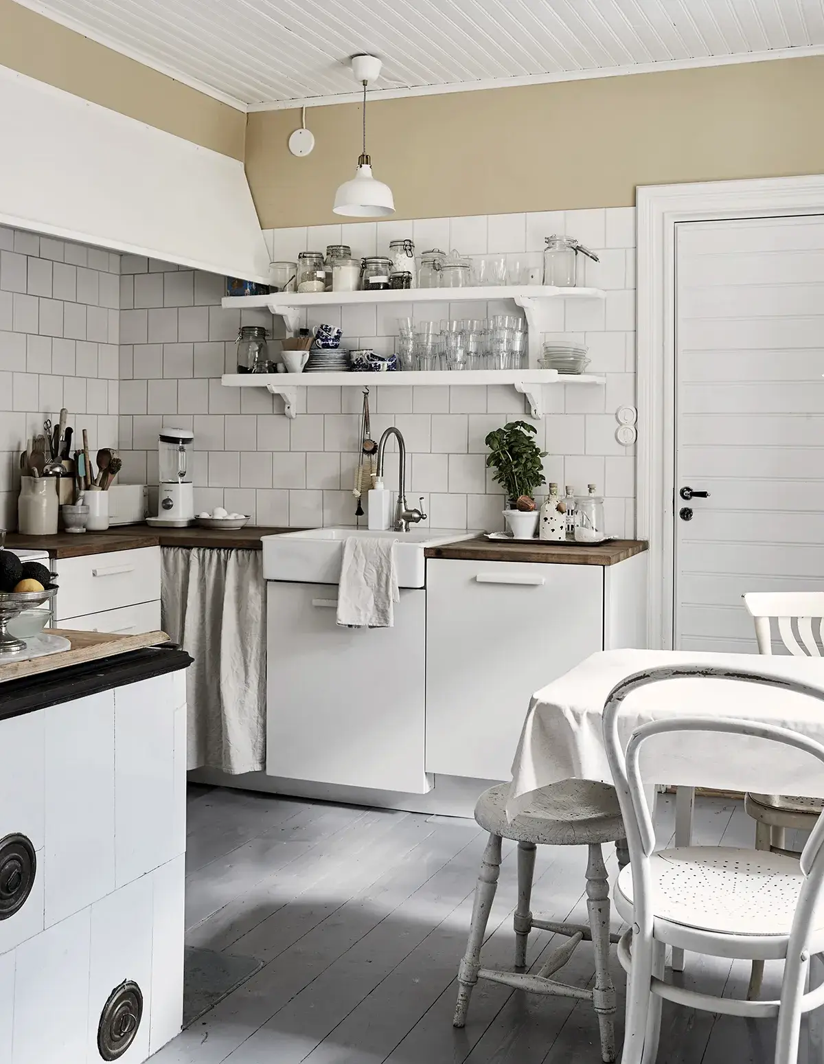 Cozy Publishing - Venta al por mayor Libro de hogar y jardín - Homemade - Secretos para Interiores Atemporales6