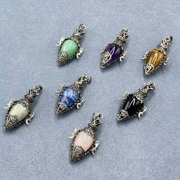 Mio Queena - Wholesale Spiritual Stone/Crystal - Natural Stone Bottle Shape Vintage Charm Pendant - CS6