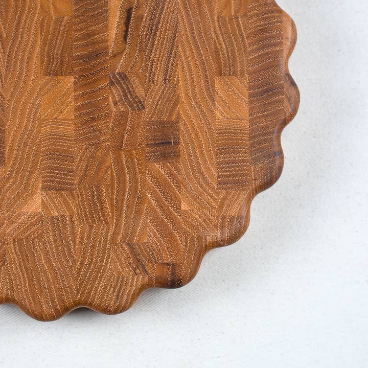 TIMBERMADE - Wholesale Cutting Board - WAVY EDGE BUTCHER BLOCK