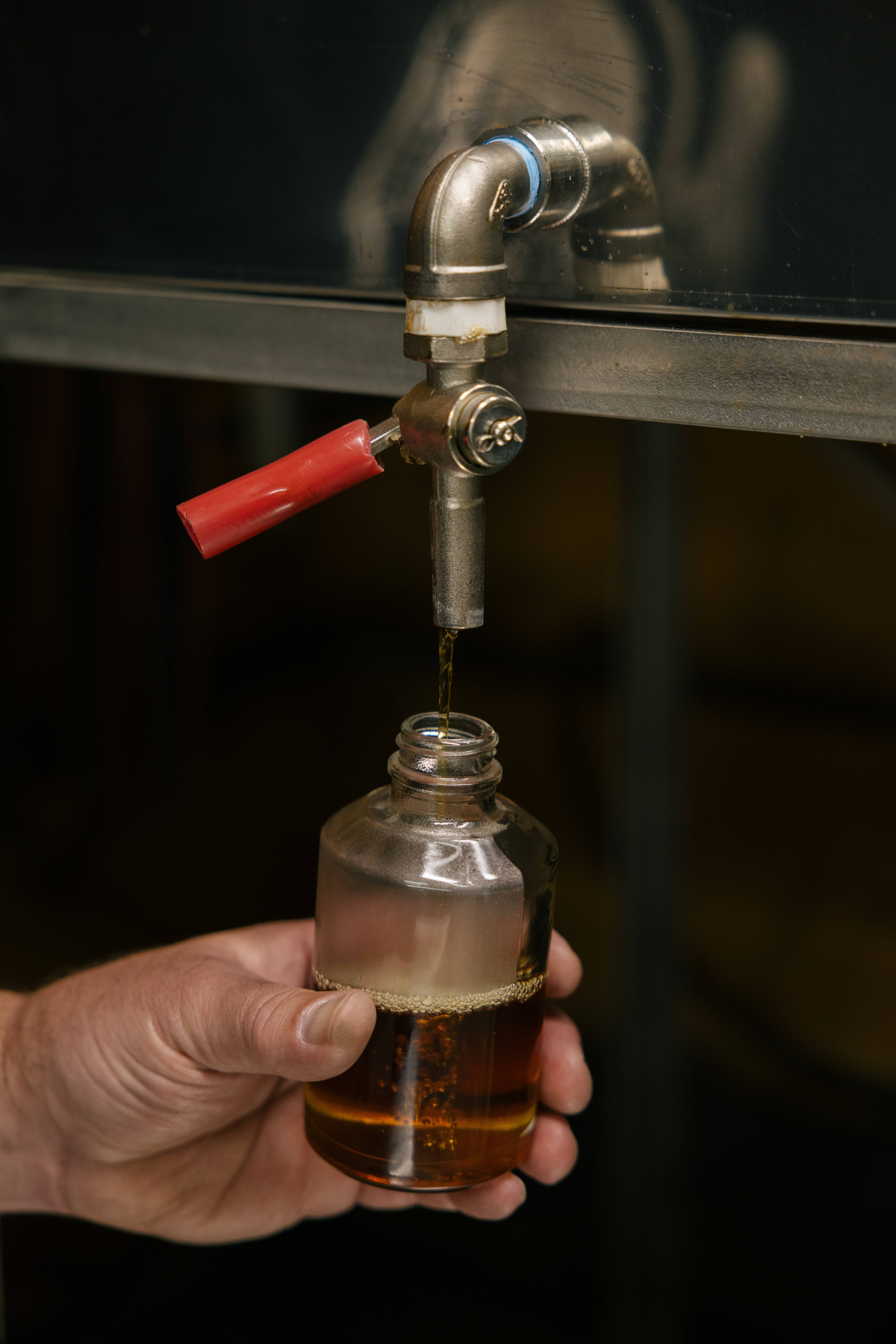 Smugglers' Notch Distillery - Wholesale Maple Syrup - Bourbon Barrel Aged 100% Pure Vermont Maple Syrup - 100 mL3