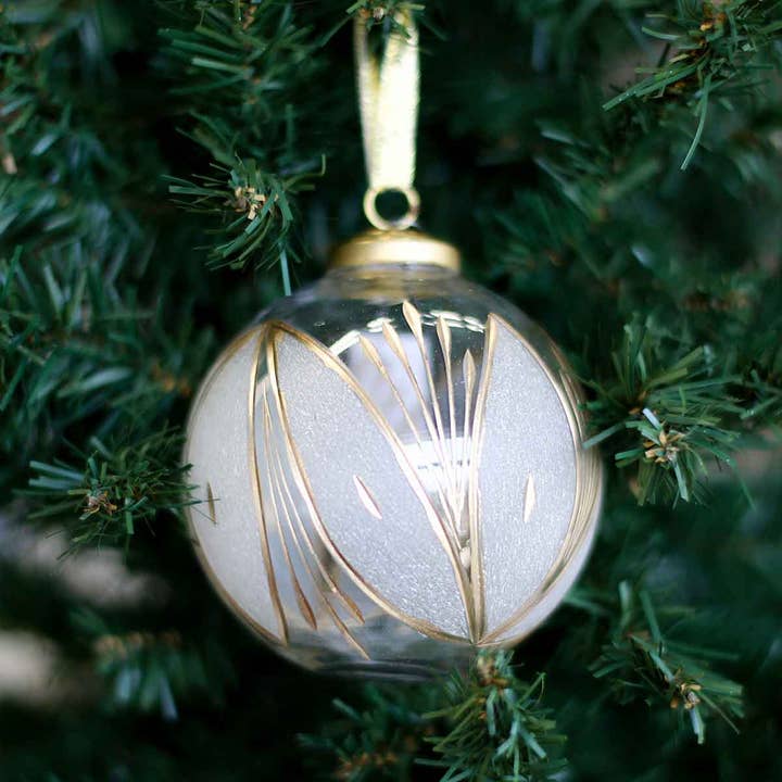The Royal Standard - Wholesale Ornament - Aberdeen Glass Ornament Clear/Gold 4"