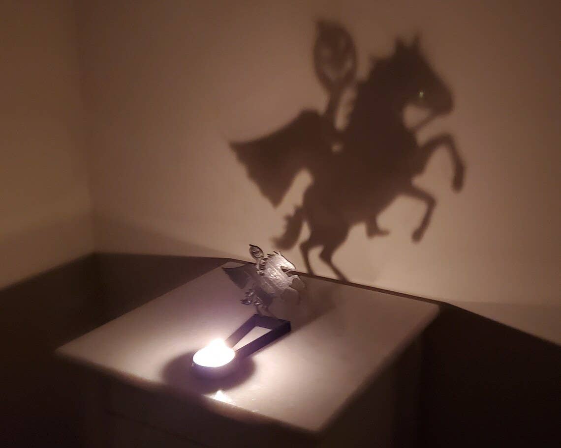 KeaLite - Wholesale Decorative Tabletop Object - KeaLite Headless Horseman Shadow Caster (Ships USA Only)