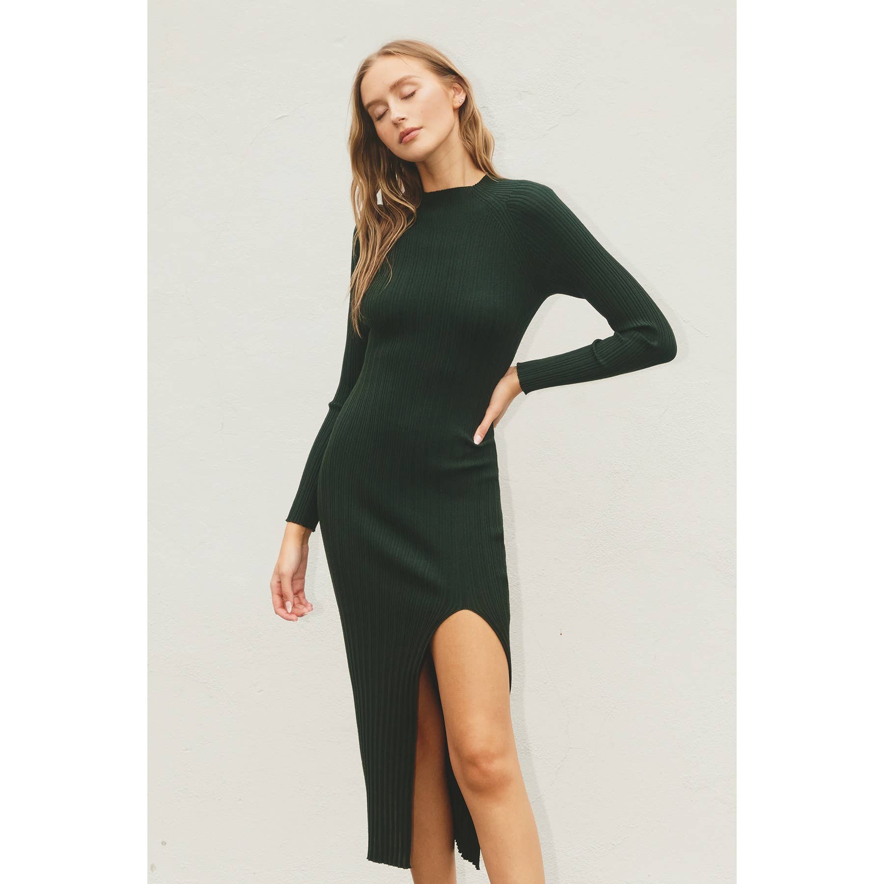 Dress Forum – Vestido - Mulher por atacado – Vestido bodycon de suéter midi com gola alta e fenda17