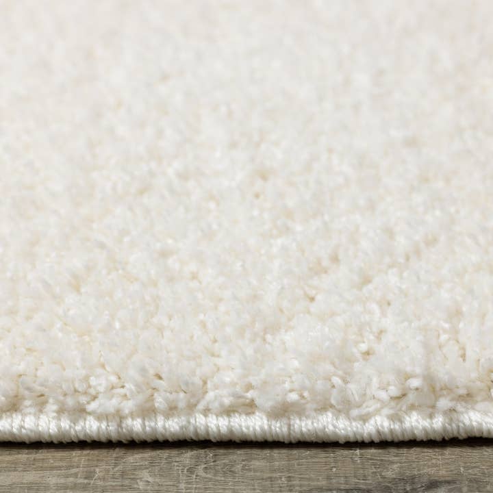 Brio Cream Shag for wholesale on Faire9