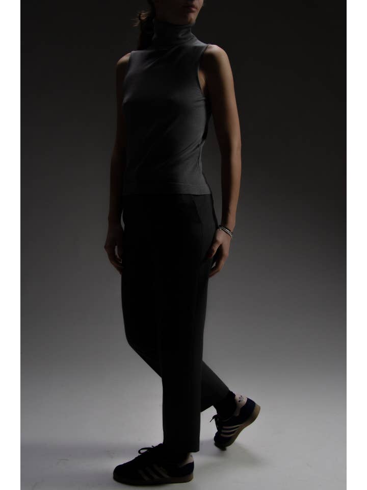 Lèmme - Wholesale Knit Sweater - Women's - Sleeveless turtleneck sweater in wool and silk15