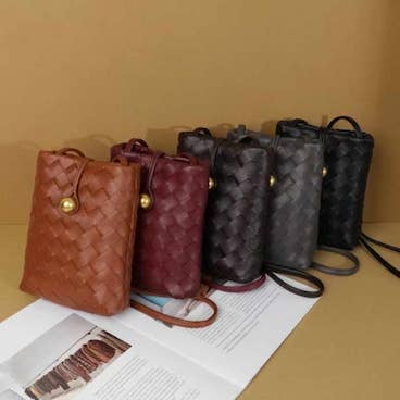 Pretty Persuasions - Wholesale Crossbody Bag - Women's - P25022 Small Woven Crossbody Bag8